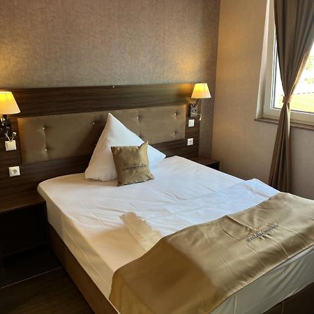 Hotel Pasa Paradies Kostenlose Parkplaetze Hanau Екстериор снимка